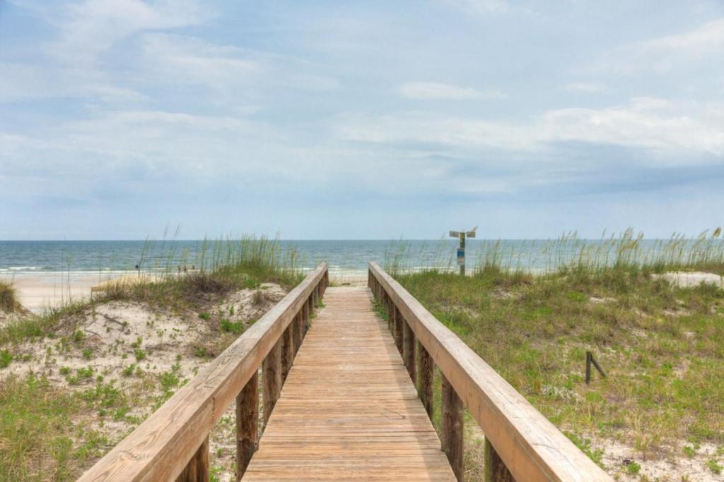 Sea La Vie Beach Oceanfront Patio Pet Friendly Jacksonville Beach Bagian luar foto